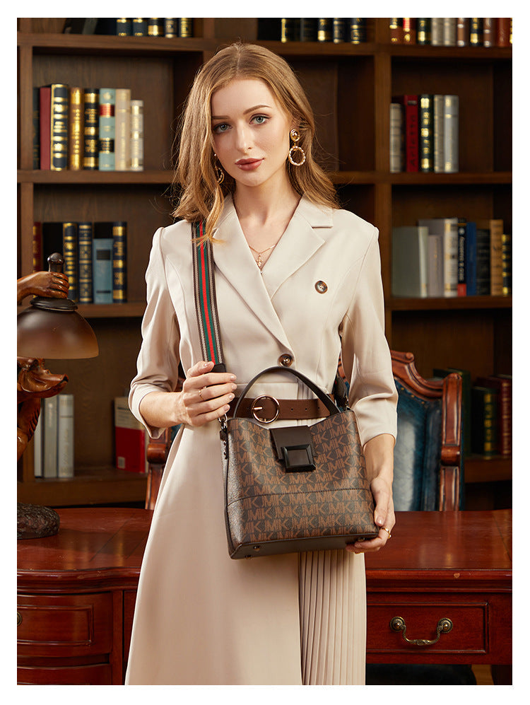 ΤΣΑΝΤΑ ΠΟΛΥ ΛΕΙΤΟΥΡΓΙΑΣ ΡΕΤΡΟ